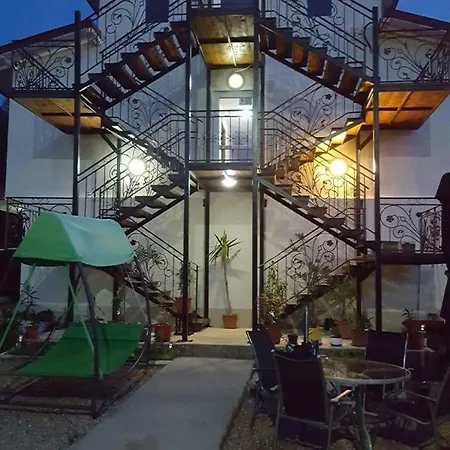 Maison d'hôtes Vila Robert *