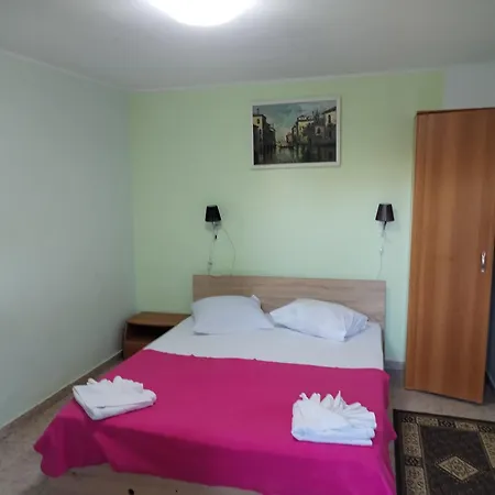 Robert Pensiune Schitu